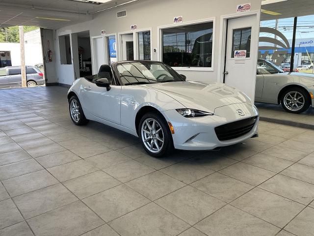 2016 Mazda MX-5 Sport