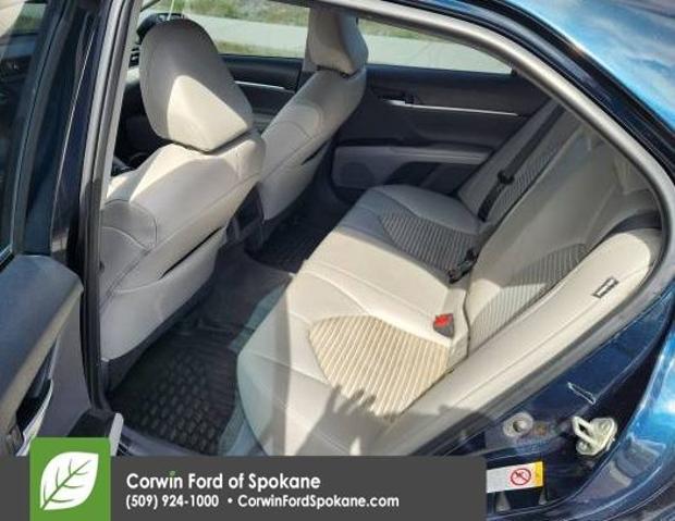 2018 Toyota Camry SE