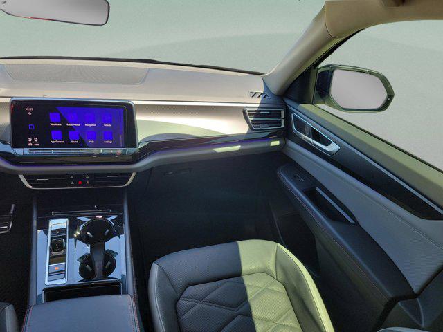 2024 Volkswagen Atlas 2.0T Peak Edition SE w/Technology