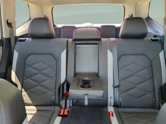 2024 Volkswagen Atlas 2.0T Peak Edition SE w/Technology