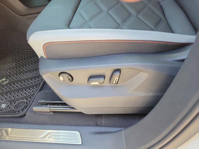 2024 Volkswagen Atlas 2.0T Peak Edition SE w/Technology