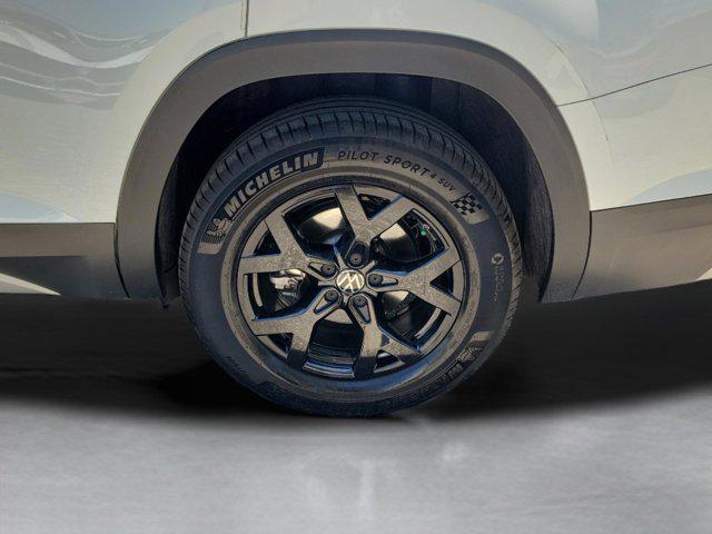 2024 Volkswagen Atlas 2.0T Peak Edition SE w/Technology