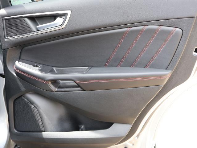 2022 Ford Edge ST-Line