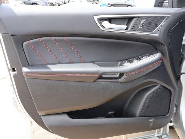 2022 Ford Edge ST-Line