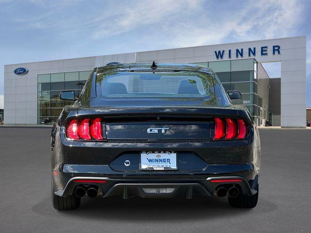 2022 Ford Mustang GT Premium Fastback