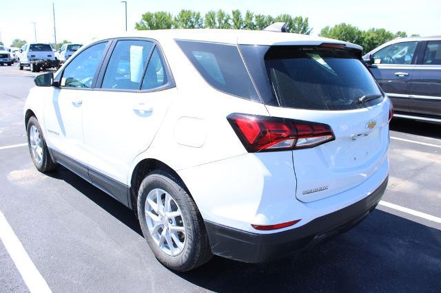 2022 Chevrolet Equinox FWD LS