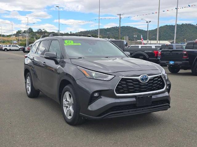 2022 Toyota Highlander Hybrid LE