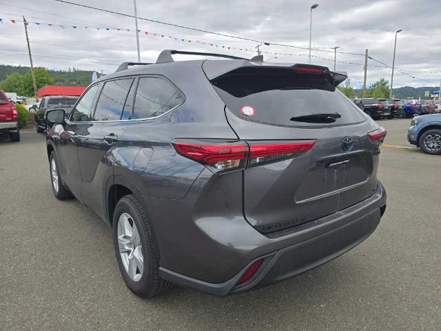 2022 Toyota Highlander Hybrid LE