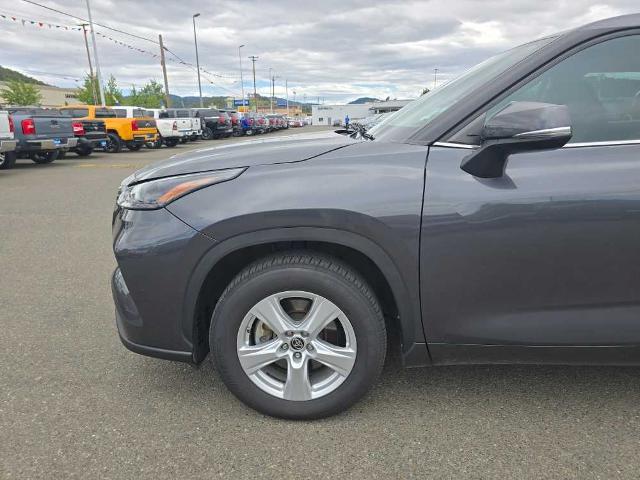 2022 Toyota Highlander Hybrid LE