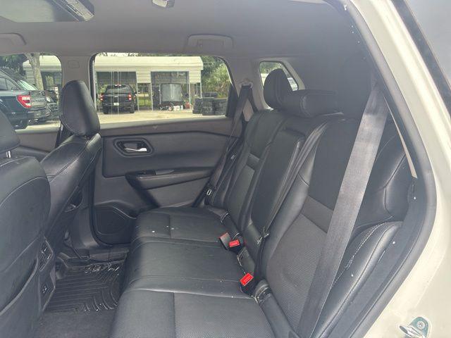 2021 Nissan Rogue SV FWD