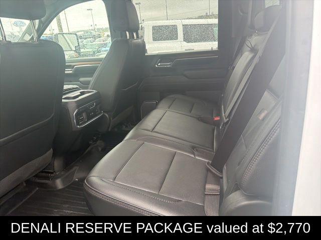 2024 GMC Sierra 3500HD 4WD Crew Cab Long Bed Denali