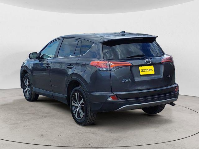 2018 Toyota RAV4 XLE