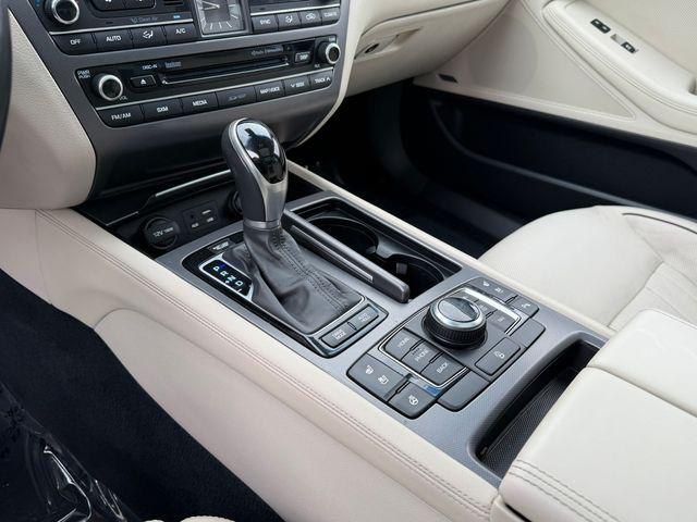 2015 Hyundai Genesis 3.8