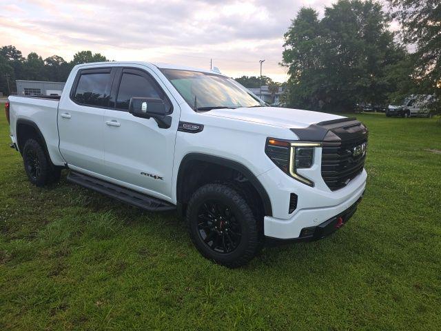 2023 GMC Sierra 1500 4WD Crew Cab Short Box AT4X