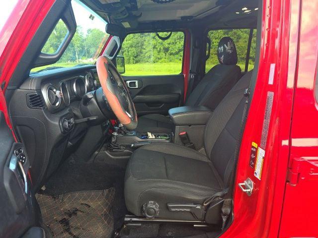 2020 Jeep Wrangler Sahara 4x4