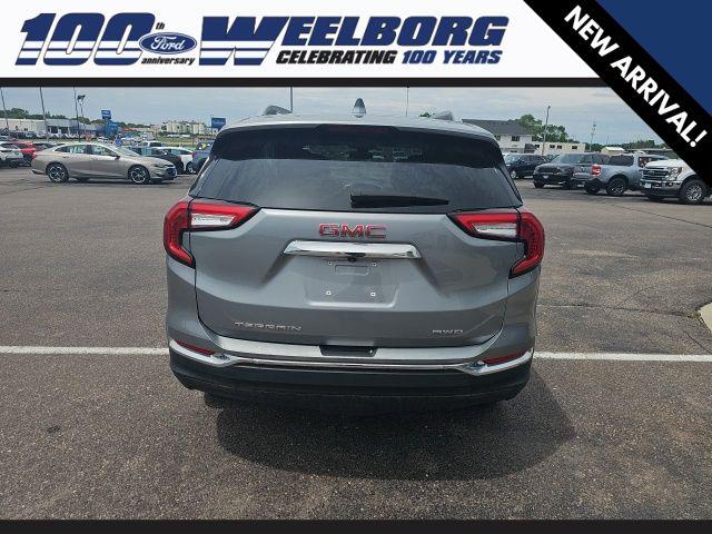 2024 GMC Terrain AWD SLT