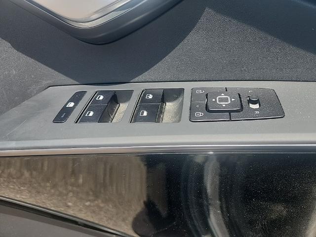 2023 Kia Niro Plug-In Hybrid EX