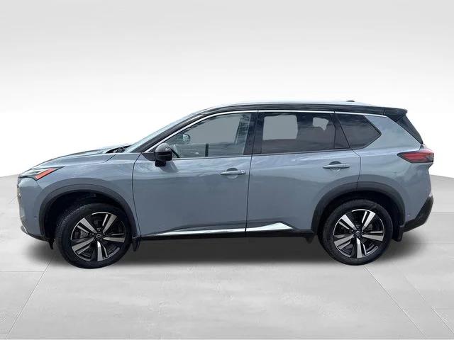 2022 Nissan Rogue Platinum FWD