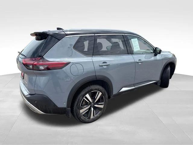 2022 Nissan Rogue Platinum FWD
