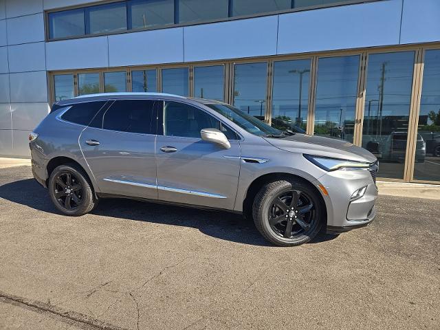 2023 Buick Enclave Essence AWD