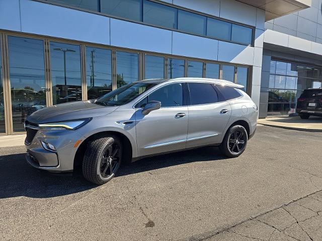 2023 Buick Enclave Essence AWD