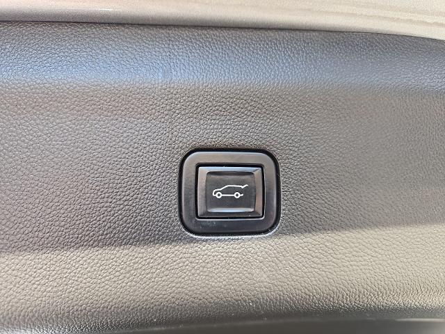 2023 Buick Enclave Essence AWD