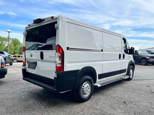 2025 Ram ProMaster 2500 Cargo Van Tradesman Low Roof 136" WB w/Pass Seat