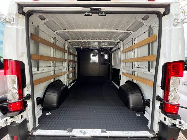 2025 Ram ProMaster 2500 Cargo Van Tradesman Low Roof 136" WB w/Pass Seat