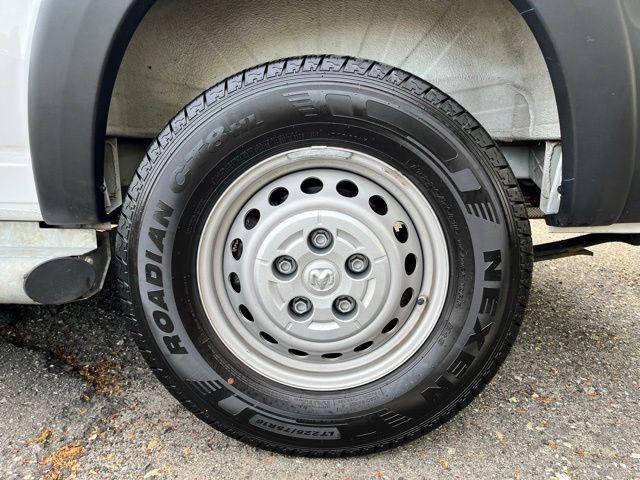 2025 Ram ProMaster 2500 Cargo Van Tradesman Low Roof 136" WB w/Pass Seat