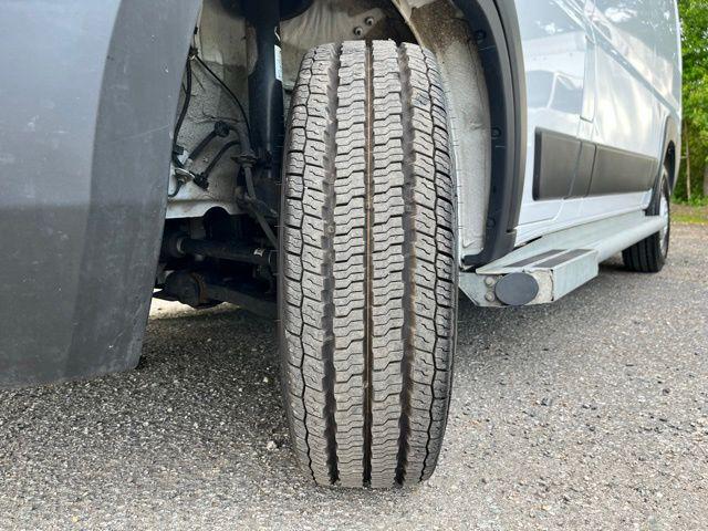 2025 Ram ProMaster 2500 Cargo Van Tradesman Low Roof 136" WB w/Pass Seat