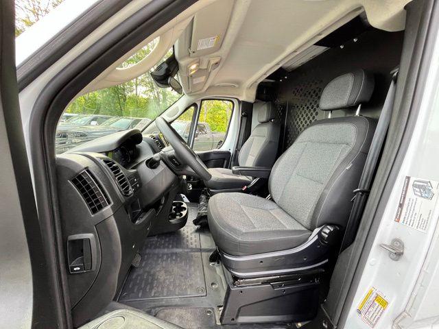 2025 Ram ProMaster 2500 Cargo Van Tradesman Low Roof 136" WB w/Pass Seat