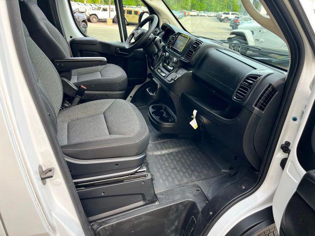 2025 Ram ProMaster 2500 Cargo Van Tradesman Low Roof 136" WB w/Pass Seat