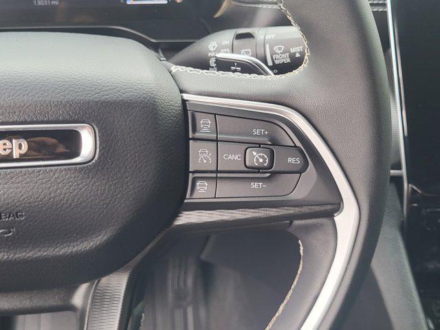 2025 Jeep Grand Cherokee L Laredo X 4x2