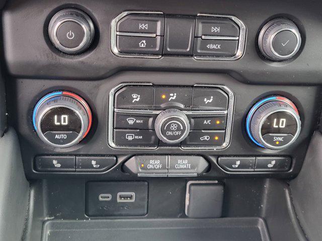 2024 Chevrolet Suburban 2WD LT