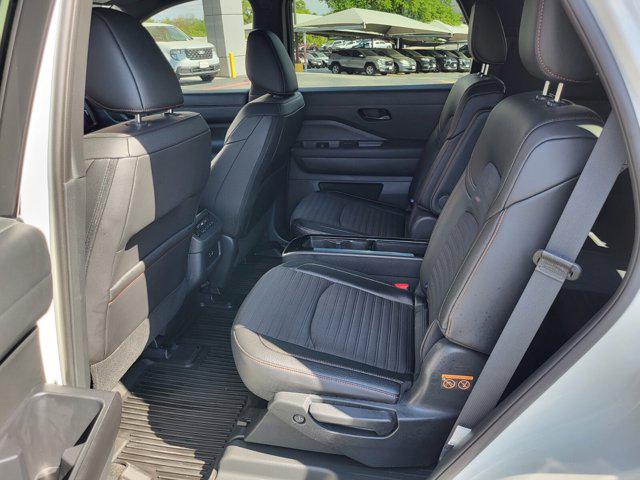 2025 Nissan Pathfinder Rock Creek 4WD