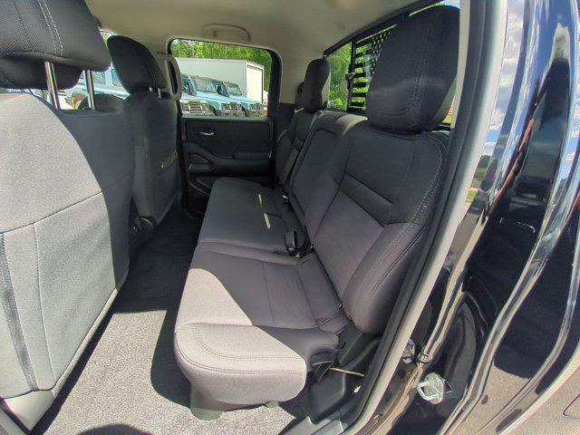2024 Nissan Frontier Crew Cab SV 4x4