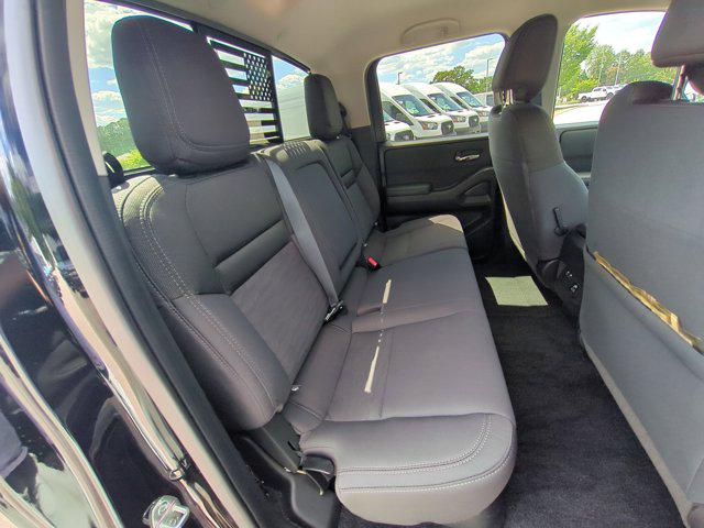 2024 Nissan Frontier Crew Cab SV 4x4