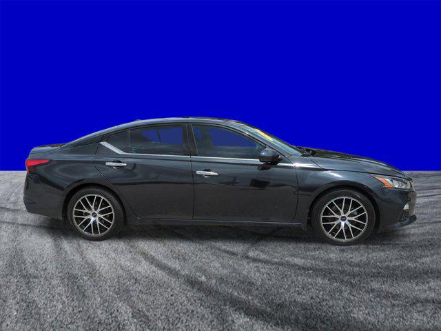 2021 Nissan Altima SL FWD