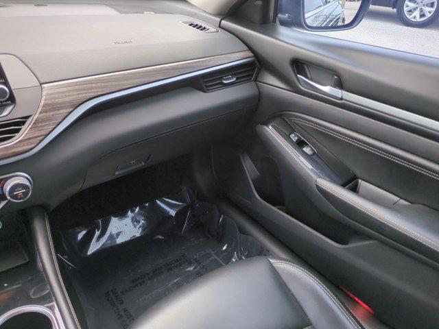 2021 Nissan Altima SL FWD