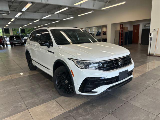 2022 Volkswagen Tiguan 2.0T SE R-Line Black for sale near Cincinnati, OH