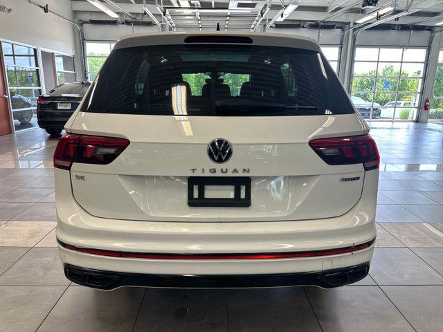 2022 Volkswagen Tiguan 2.0T SE R-Line Black