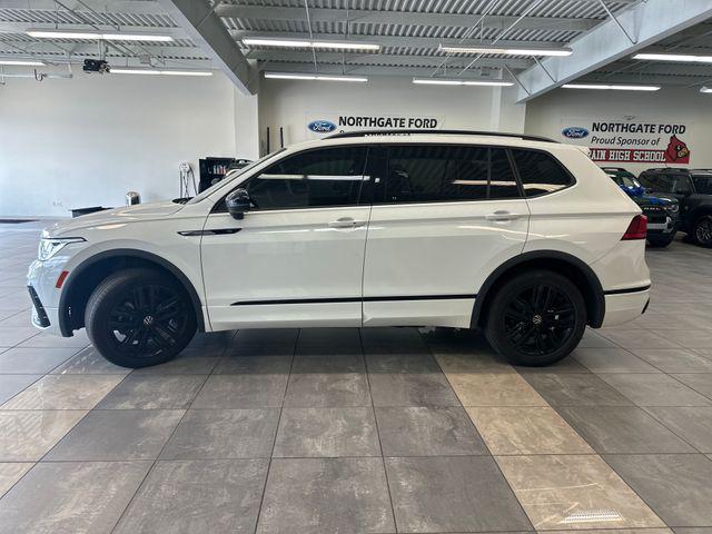 2022 Volkswagen Tiguan 2.0T SE R-Line Black