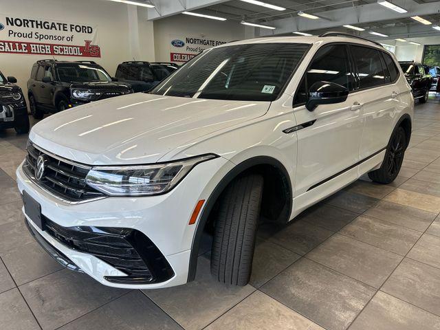 2022 Volkswagen Tiguan 2.0T SE R-Line Black