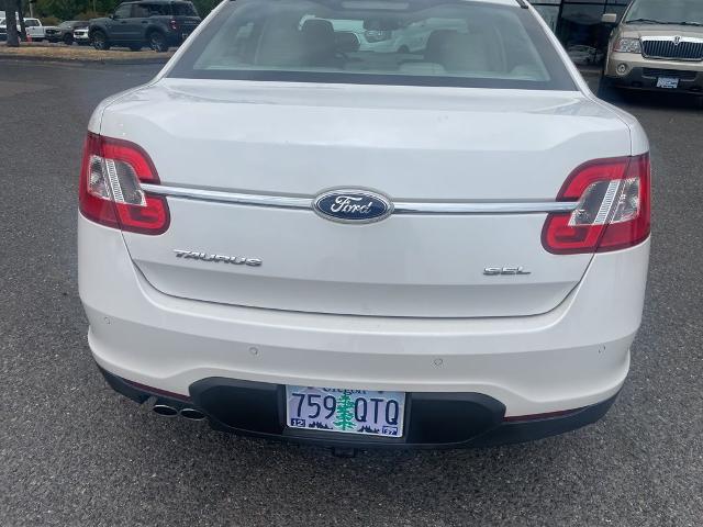 2011 Ford Taurus SEL