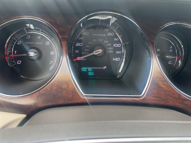 2011 Ford Taurus SEL
