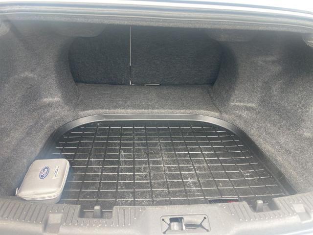2011 Ford Taurus SEL