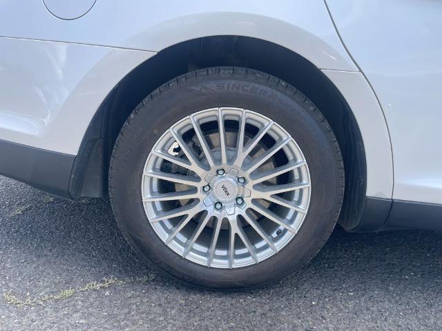 2011 Ford Taurus SEL