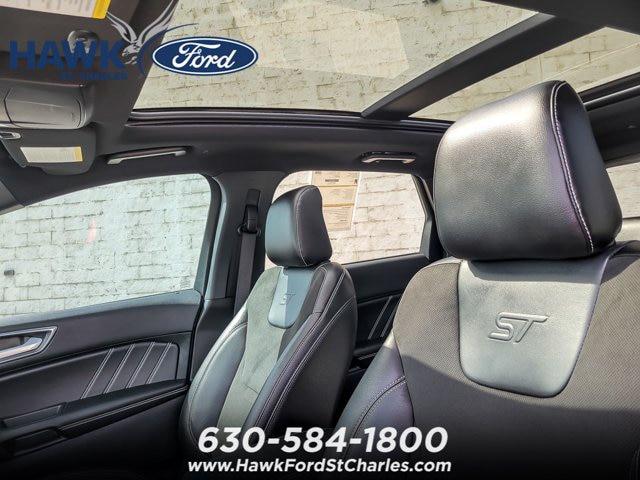 2023 Ford Edge ST