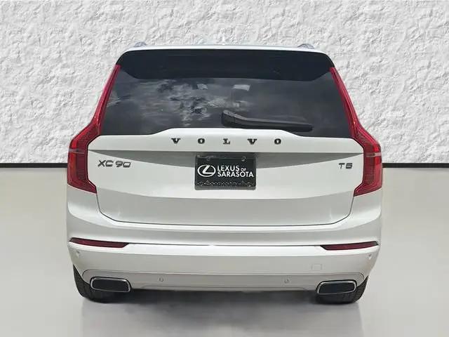 2021 Volvo XC90 T5 Momentum 7 Passenger