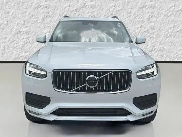 2021 Volvo XC90 T5 Momentum 7 Passenger
